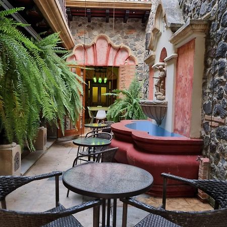 Central Hostel Boutique Antigua Buitenkant foto