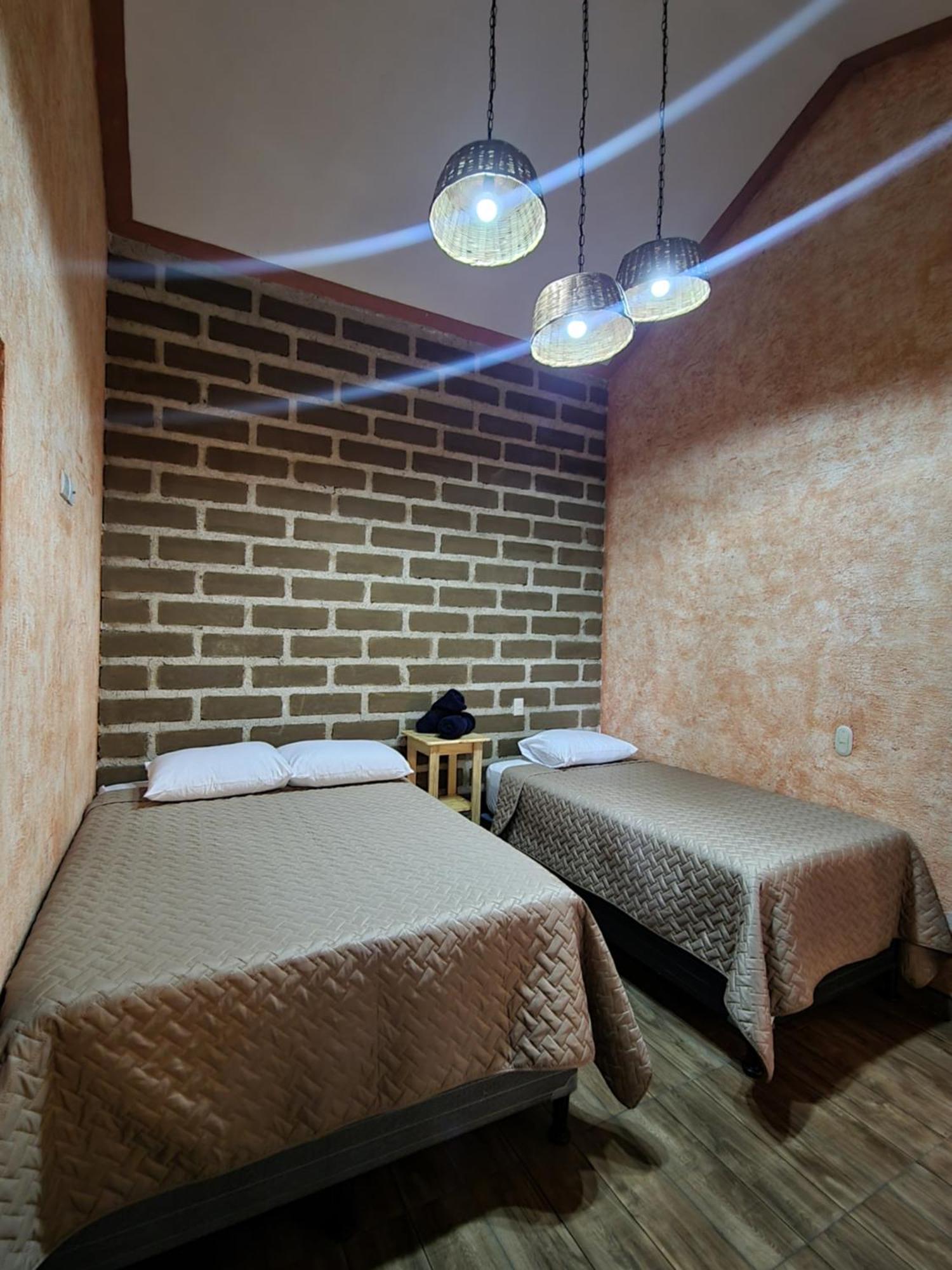Central Hostel Boutique Antigua Buitenkant foto
